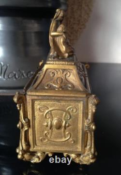 Golden Bronze Box Hunting 19th Century Style 18th Century High Period Virgin Putti