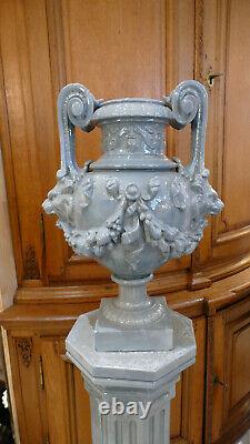 Grand Vase Aux Lions And His Column Earth Cuite Vernisse Era Xixth