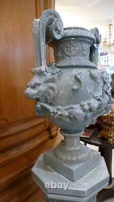 Grand Vase Aux Lions And His Column Earth Cuite Vernisse Era Xixth