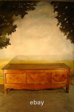 Great Maie Chest In Cherry Massive Time XIX