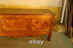 Great Maie Chest In Cherry Massive Time XIX