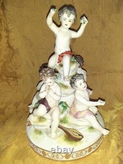 Group In Biscuit Putti Musician Signed Leblond Era Late Nineteenth Beginning Xxè