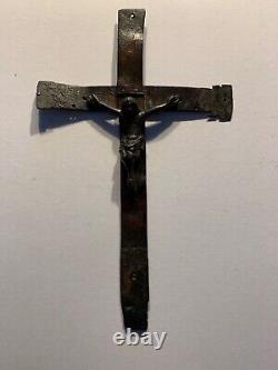 High Period, Very Rare 14th Century Crucifix. Christ in Bronze