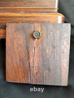 Houdin / Clock with veneer and wood marquetry / Restoration Period