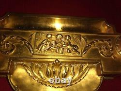Important Gold Bronze Ink, With Putti Decoration. Era Of The 19th Century