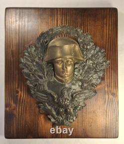 Interesting bronze billiard angle. Effigy of Napoleon I. 19th century.