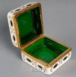 Jewelry Box in Napoleon III Opaline, 19th Century.