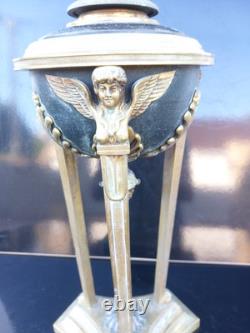 Large Empire-period lamp in bronze, Athenian, height 74 cm, Thomire style