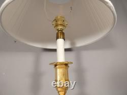 Large Regency-style lamp in gilded bronze, 20th century.