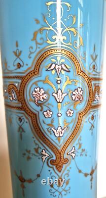 Large opaline vase with enamel and fine gold decoration from the Napoleonic III era, 19th century