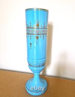 Large opaline vase with enamel and fine gold decoration from the Napoleonic III era, 19th century
