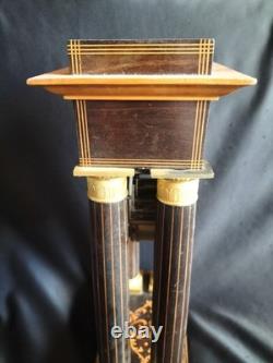 Light wood and gilded bronze pendulum clock / Restoration period / 19th century