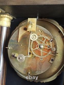 Light wood and gilded bronze pendulum clock / Restoration period / 19th century