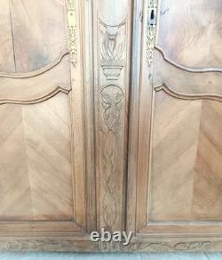 Louis XV period wardrobe with the Coat of Arms and Crown of France