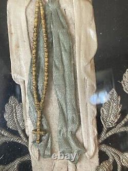 Magnificent Virgin Reliquary All Embroidered Superb Work Period 19th Century