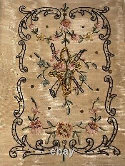 Magnificent antique book binding or pouch in embroidered fabric from the 19th century