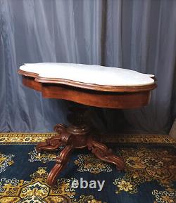 Mahogany and Marble Violin Table from the 19th Century