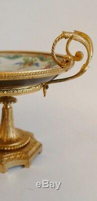 Master Porcelain Cups Mounted Gilt Bronze, Time XIX