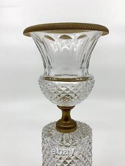 Medicis Shaped Vase In Cut Crystal Bronze-mounted 19th Epoque Charles X