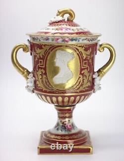 Medicis Vase In Paris Porcelain 19th Century