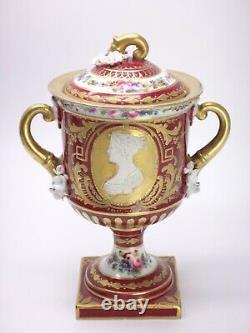 Medicis Vase In Paris Porcelain 19th Century