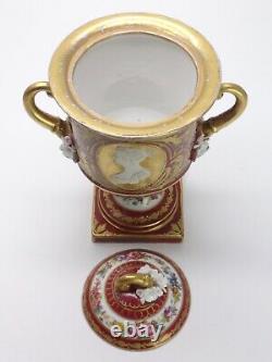 Medicis Vase In Paris Porcelain 19th Century