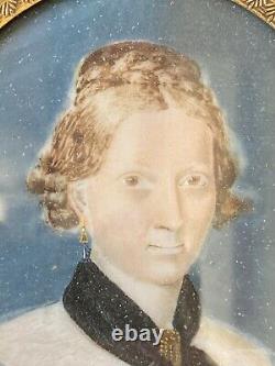 Miniature Paint Portrait Elegant Woman Signed Epoque XIX Ème Antique Painting