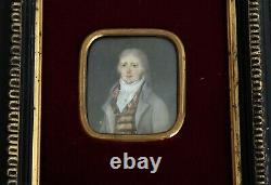 Miniature Portrait Dhomme In Frock Epoque End Eighteenth And Early Nineteenth Century