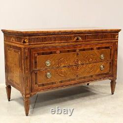 Neo-Classical Louis XVI Period Commode in Marquetry from 18th Century Italy