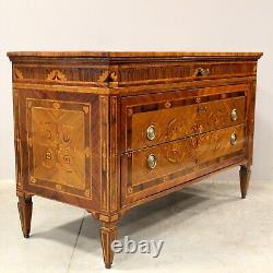 Neo-Classical Louis XVI Period Commode in Marquetry from 18th Century Italy