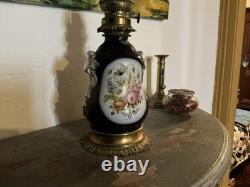 Oil Lamp Porcelain from Bayeux/Valentine Decor Flowers Napoléon III Period