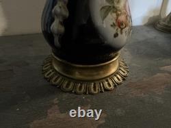 Oil Lamp Porcelain from Bayeux/Valentine Decor Flowers Napoléon III Period