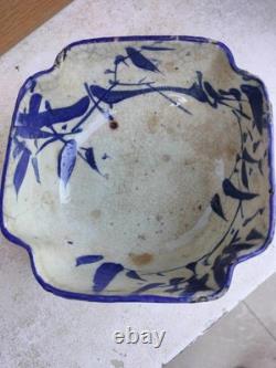Old Japanese chawan stoneware bowl, signed, Meiji period, 19th century