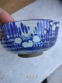 Old Japanese chawan stoneware bowl, signed, Meiji period, 19th century