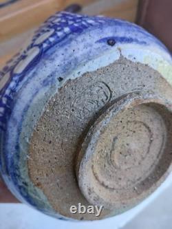 Old Japanese chawan stoneware bowl, signed, Meiji period, 19th century
