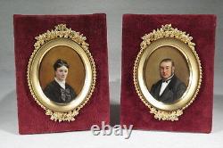 Old Pair Of Miniature Portraits Frames Bronze Age XIX