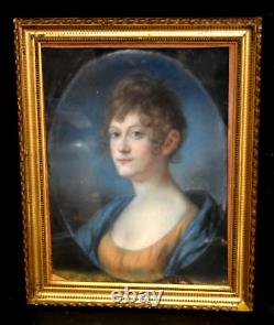 Old pastel portrait of a high-quality lady from the early 19th century Empire era