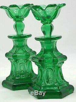 Pair Of Perfume Bottle Charles X 1830 Uranium Glass Crystal Glass XIX