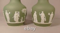 Pair Of Vases Wedgwood In Jasperware, Scene At The Ancient, Era Xixth