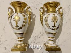 Pair of Baluster Vases Louis Philippe in Old Paris Porcelain 19th Century