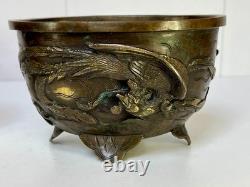 Pair of Bronze Cups from Asia, 19th Century, High Period Decor, Qilin & Phoenix, Japan, 19th Century
