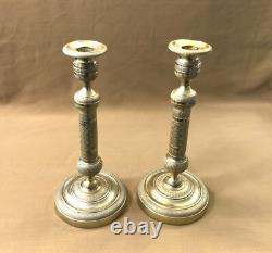 Pair of Empire/Restauration period bronze candlesticks/taper holders, 19th century (19th)