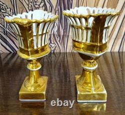 Paris porcelains / pair of altar bowls / decorative vases, 19th century