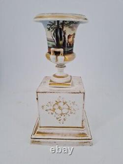 Porcelain De Paris Et Jacob Petit, Vase Medicis Sur Un Base Époque Xixème S