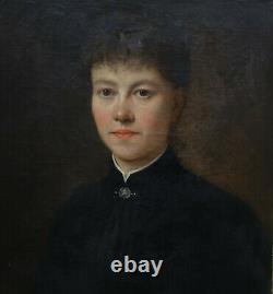 Portrait Of A Woman Of Epoque At The End Of The 19th Century Ecole Française Du Xixème Pst