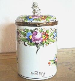 Pot Covered Paris Porcelain Painted Decoration, Then The Middle Of The Nineteenth Century