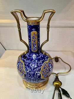 Rare And Beautiful Lamp In Fine Earthenware Of Gien Decorated Blue And White. 19th Century