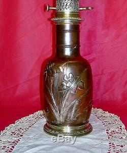 Rare Lamp At Moderator Gagneau. Bronze. On The Art Nouveau Era. Nineteenth Century