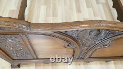 Sculpted Walnut Bed With Mascarons And Leaves Of Acanthe 140190 Era Xixth