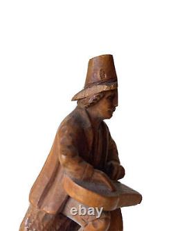 Sculpture The Old Player Character & Musician Wood Sculpted Age XIX